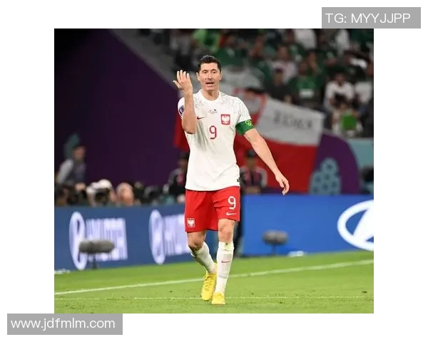 近代足球明星排名榜揭晓谁是球场上的传奇巨星与未来之星